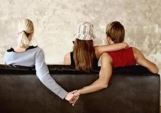 十万和三十万车有什么区别:一个是老婆一个是情人