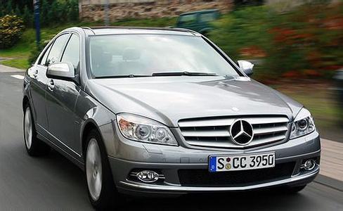 将近十年的二手奔驰还值得买吗?