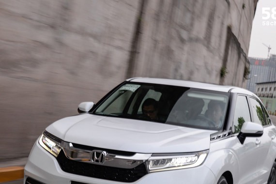 广汽本田冠道1.5T试驾 好看便宜动力够