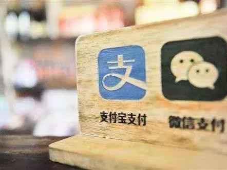 年轻大玩咖，车子就仅仅是轮子＋沙发？