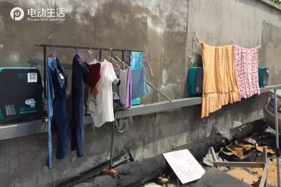 晒被子、堆垃圾 桩点除了充电以外的用处