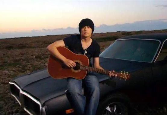 这才是真正的土豪！买上千万限量豪车就像集邮票！