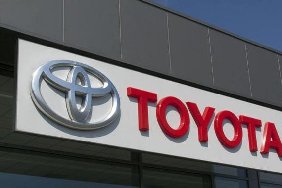 丰田利润暴跌近三成，五年来首次出现减收减益