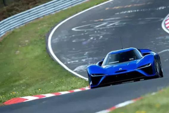 6分45秒：蔚来EP9 创造纽博格林北环历史圈速纪录