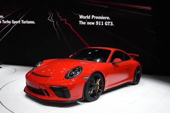 不做赔本生意 保时捷911混动计划搁浅