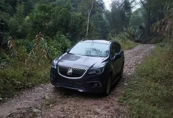 还敢说你的SUV能越野？最顶级越野是一个怎样的水准