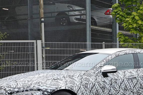 搭配E级车骨架 疑似梅赛德斯奔驰4门AMG GT4路测