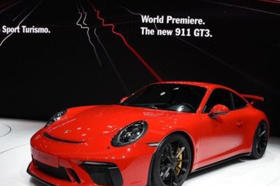 新能源计划不受影响 但保时捷911混动没了