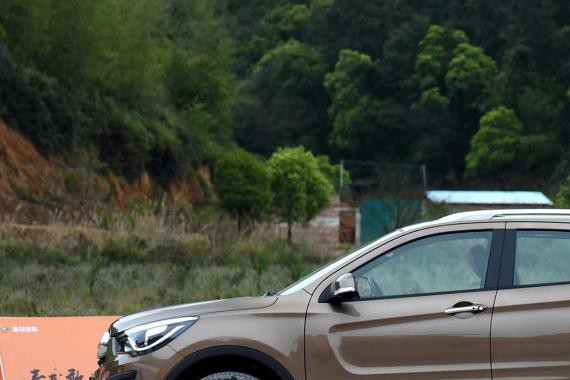 4款1.5T自主SUV 实测油耗可以看出技术细节