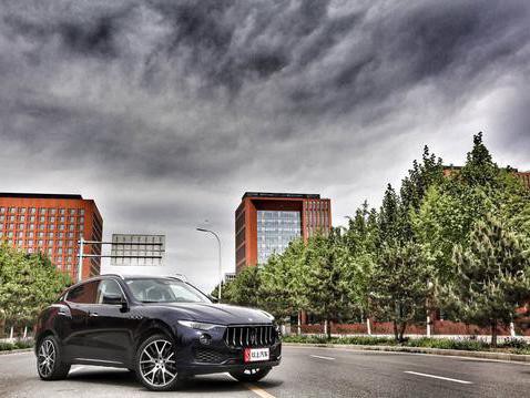 像打吗啡一样兴奋 试驾玛莎拉蒂levante S