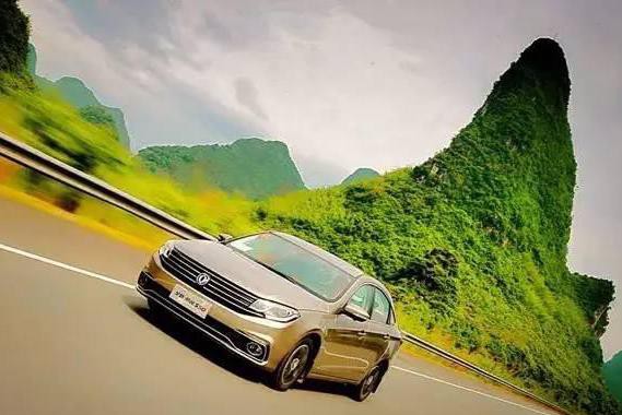 7万元就选这款超值中级车 兵哥试驾全新景逸S50