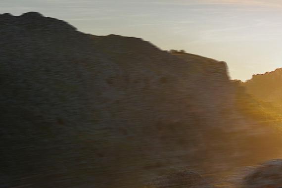 实力搅局“铁三角”，振兴轿车市场还需更多卡罗拉