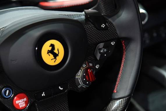 SUV那么赚钱，为什么它却坚决不造SUV？