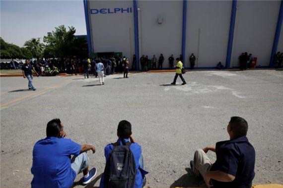 英特尔、宝马、德尔福汽车联合开发自动驾驶平台