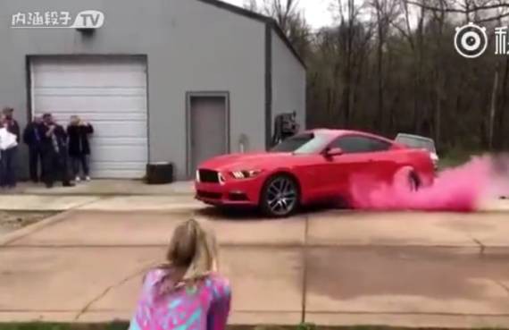 注意了！汽车屁股冒黑烟、蓝烟和白烟都是怎么回事？