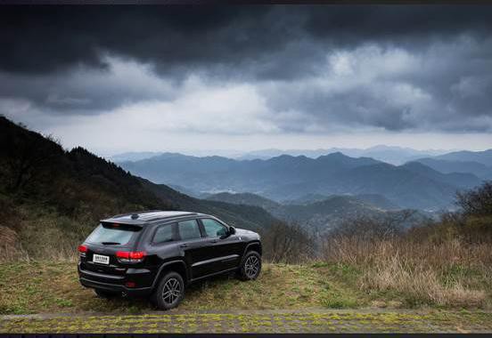 不满够用就好的途锐 你的车库少辆全新Jeep大切诺基