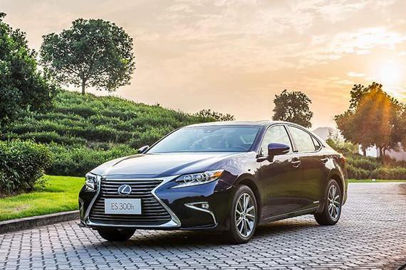 又来挑二线豪华品牌毛病，这次是NVH和燃油经济性