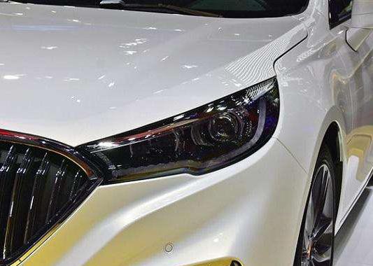 外观流畅运动, 轴距2870mm, 这车价格合适绝对入手!