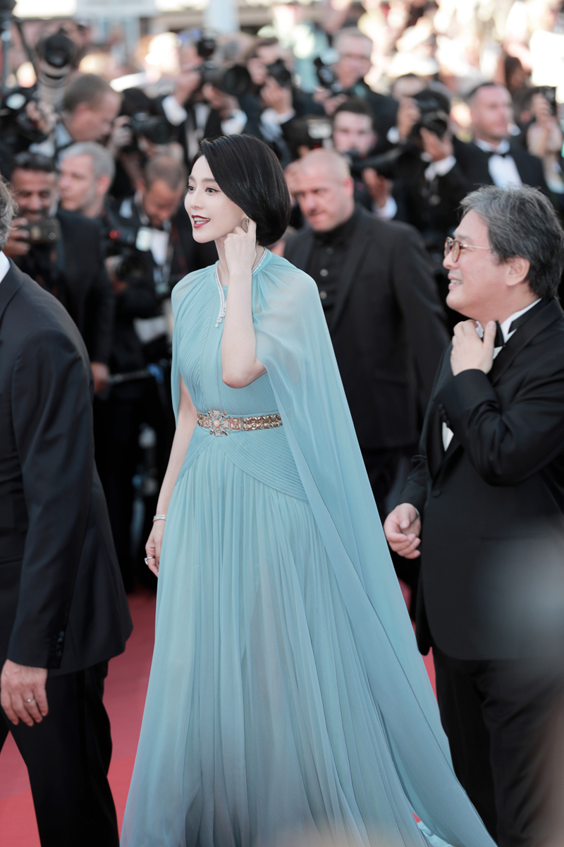 #戛纳电影节#范冰冰7年戛纳红毯经典大片回忆录