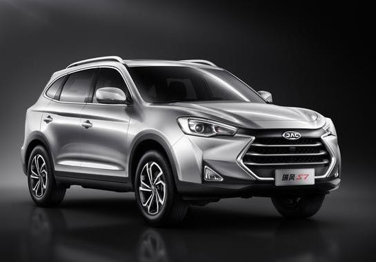 这款七座SUV只卖十万！传祺GS8还坐得住吗？