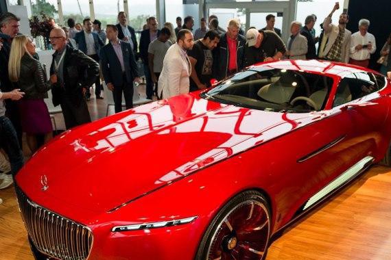 5.7米的迈巴赫跑车，充电5分钟行车百公里，才叫豪华