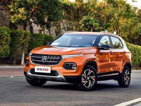 哈弗H2怂了，这车4月销量2万辆，问鼎H6岌岌可危