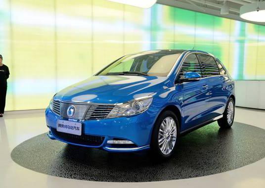 售价30万元腾势400值得买吗？