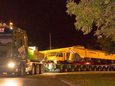 百吨王在它面前不值一提 这才是真正的公路终结者