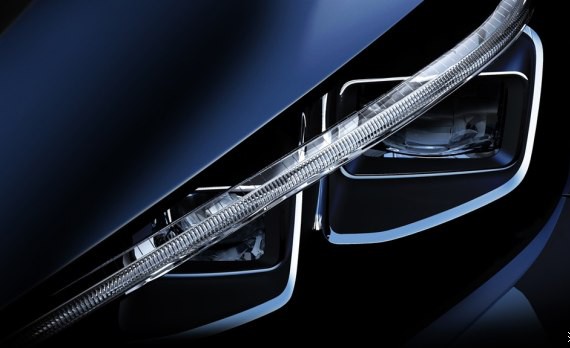 配LED大灯组 日产发布新聆风首张预告图