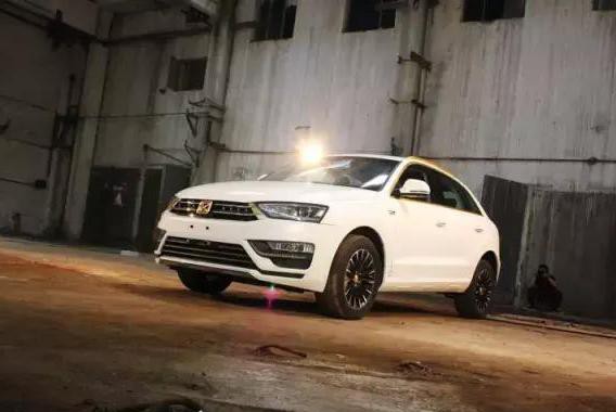 问鼎自主价格巅峰 众泰SR7-GAL奢华实拍