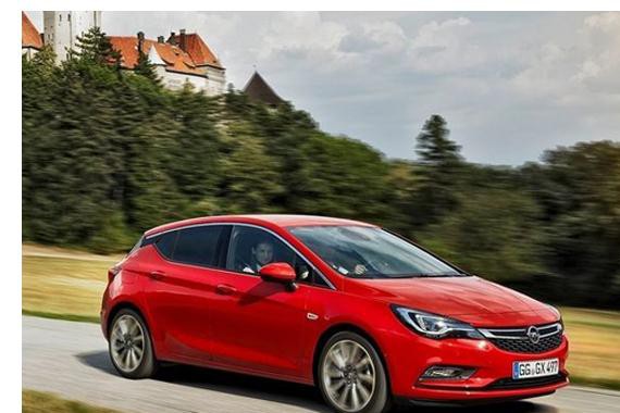 这车和A3、奔驰A同档次，优惠3万比高尔夫还便宜！