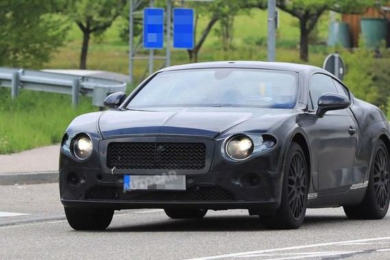 全新欧陆GT内饰谍照曝光 或将于9月亮相