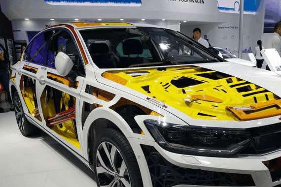 媒体解剖大众迈腾, 做工让人点赞, 看到细节开始担忧