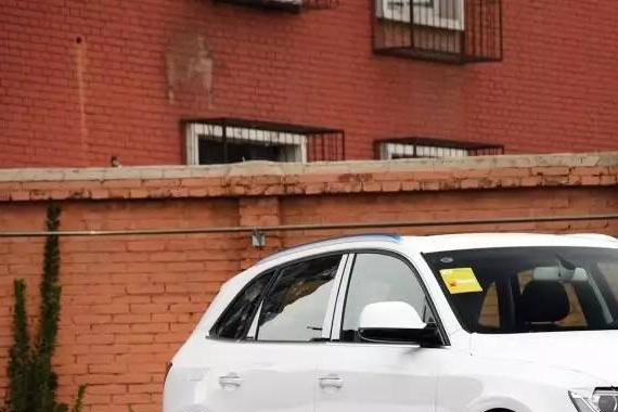 这些SUV烧机油跟喝水似的，连老外都喊受不了！