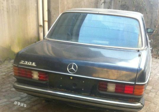 一汽组装的加长奔驰，中国不足5辆，后排堪比迈巴赫