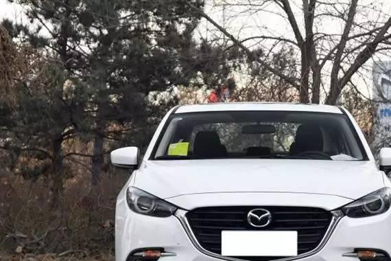 15万左右，外观时尚，能下赛道能跑山的小车