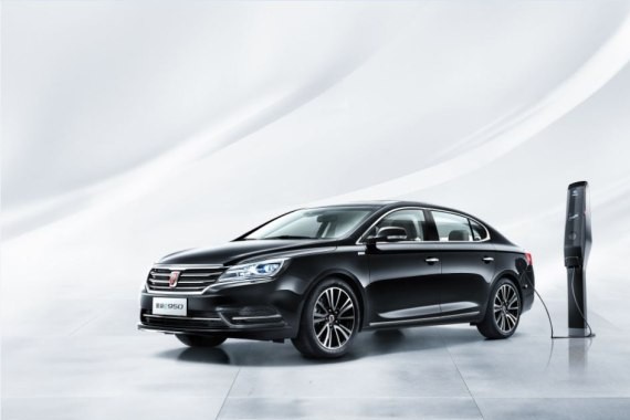 售价25.59万元 荣威新款e950正式上市