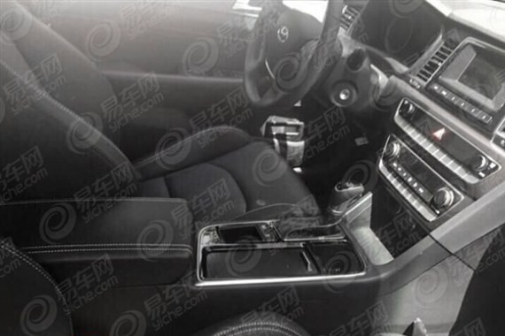 新款索纳塔九内饰谍照 按键布局有调整