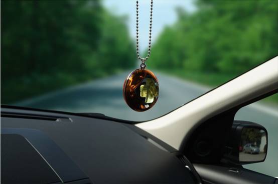 车内应该放些什么摆件显得有档次?