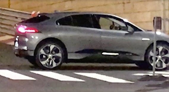 曝捷豹I-PACE无伪装照 接近概念车造型