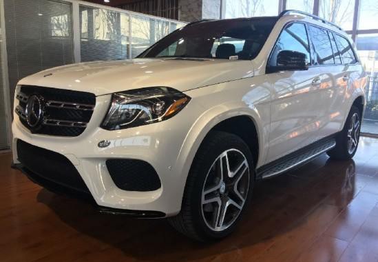 加版奔驰GLS450AMG运动包围对比美规奔驰GLS450