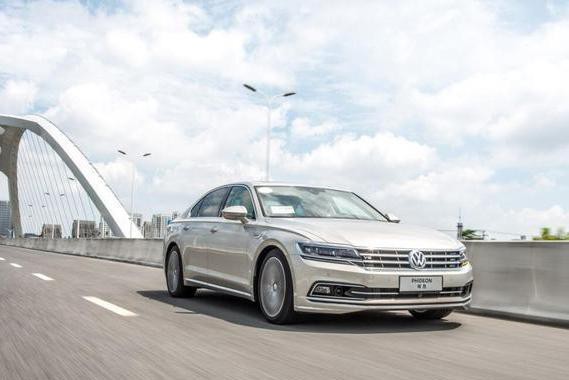 辉昂优惠5万4个月卖960辆，大众对神车信仰还存在吗?