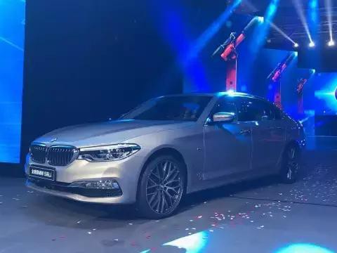 带你走进中国最牛工厂，一辆宝马是怎么造出来的！