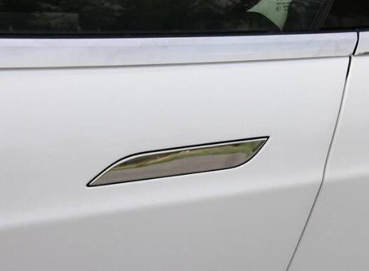 多少老司机坐进特斯拉后连启动手刹开空调都不会？