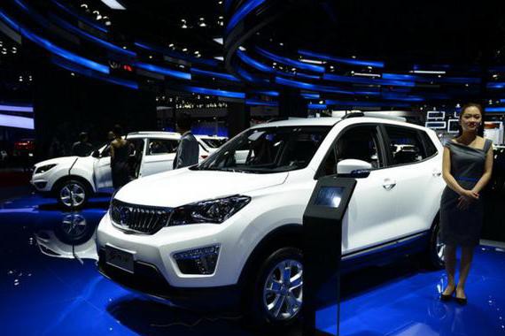 长安这几款车划清吉利传祺的界限，挑战纯电动