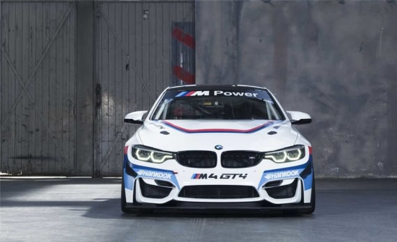 售16.9万欧元 宝马M4 GT4赛车官图发布