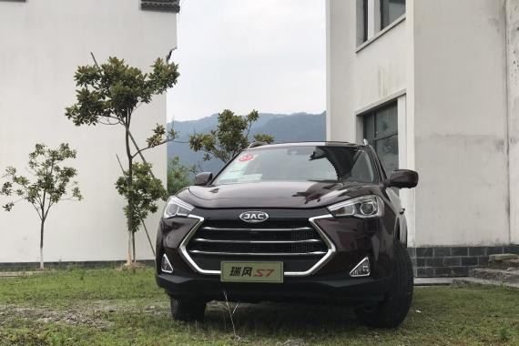 想说爱你不容易，试驾江淮瑞风S7