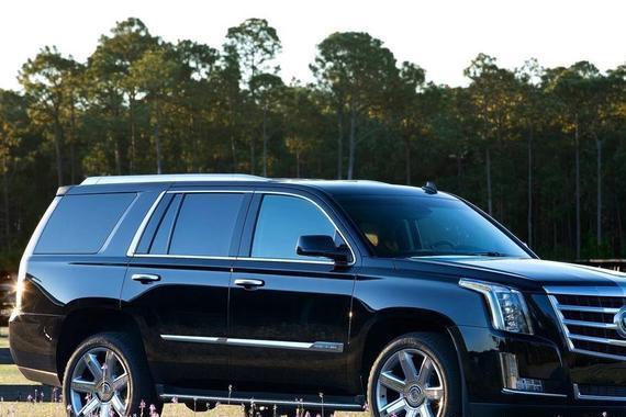 你又高又帅又有钱？那你选这些SUV准没错！