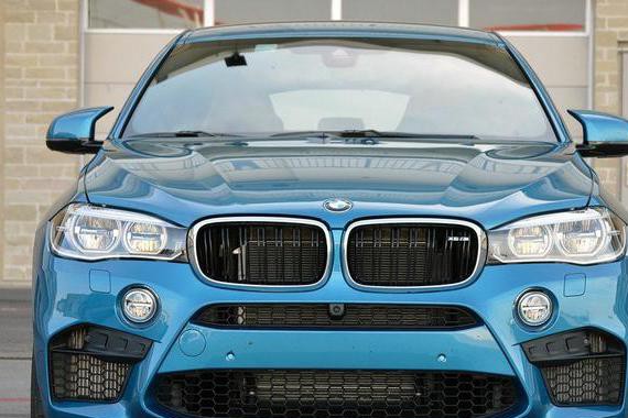 这车是宝马家族的大哥大，4.2秒破百