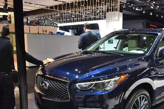 比雷克萨斯便宜二十万，大七座两吨只要十个油